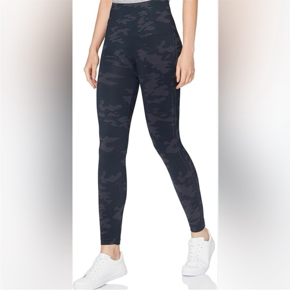 SPANX look at me now high rise scultping camo black grey legging size 1X - Picture 1 of 8